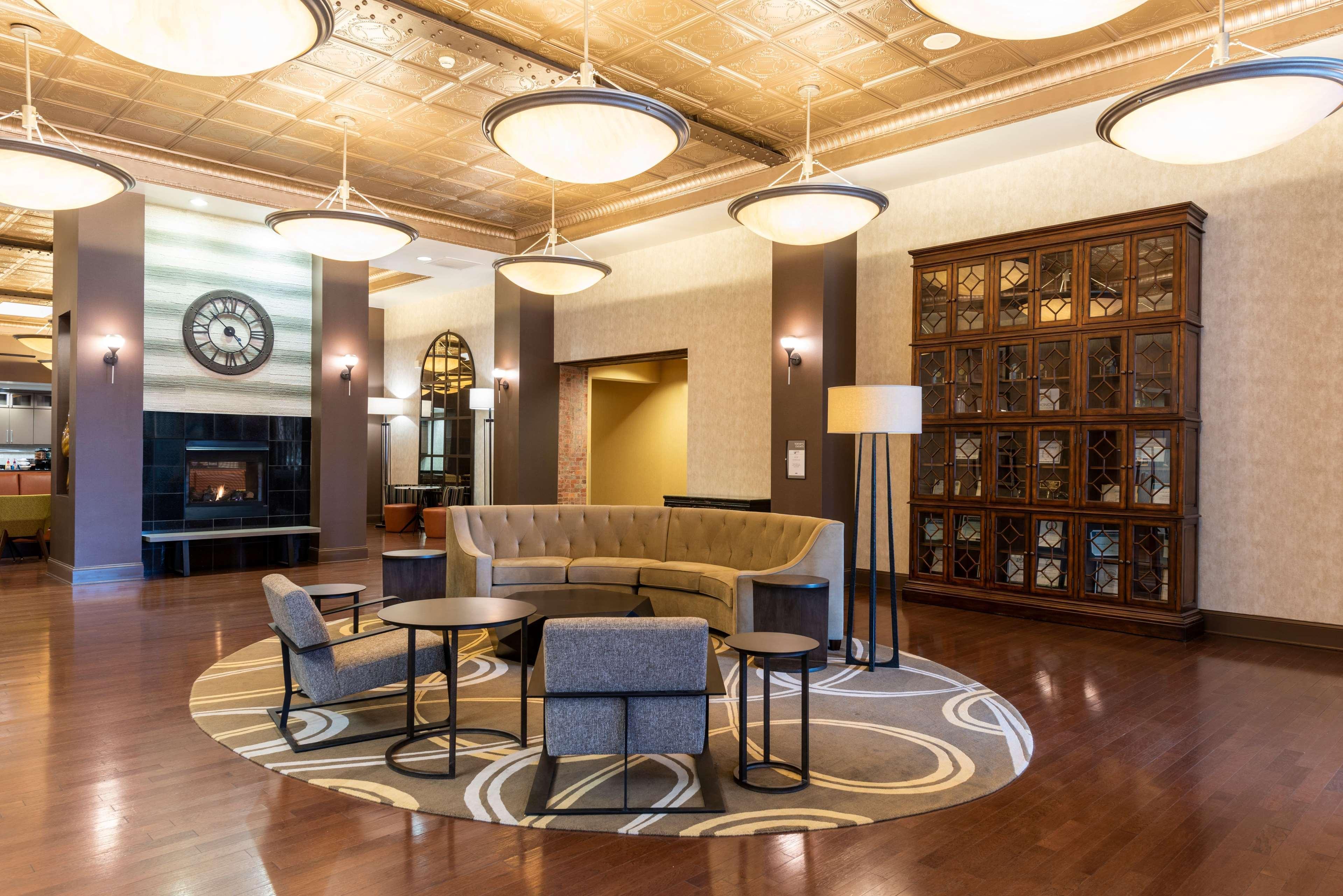 Homewood Suites By Hilton Indianapolis Downtown Екстер'єр фото