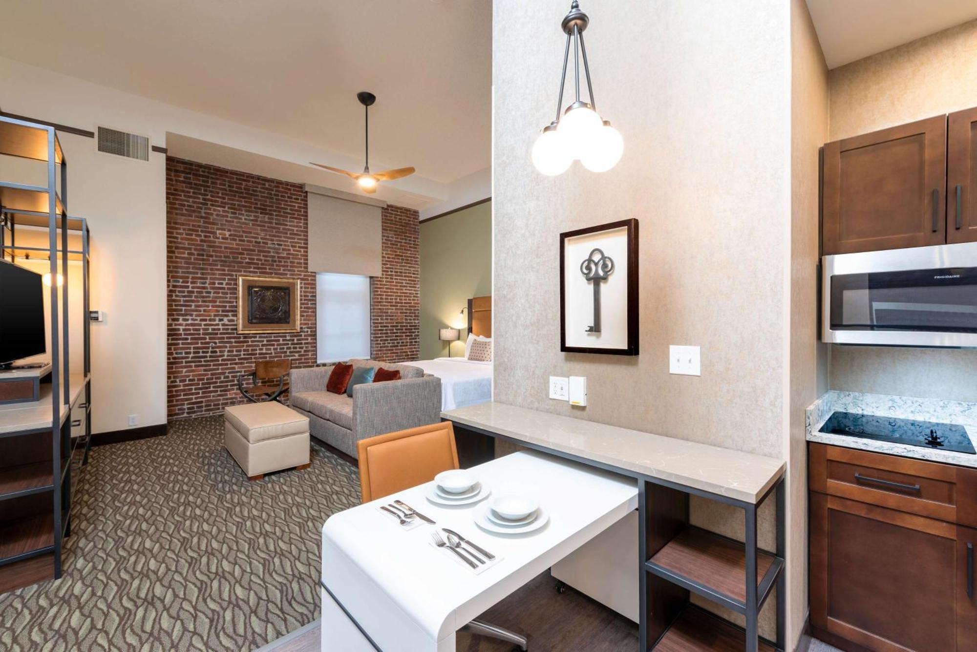 Homewood Suites By Hilton Indianapolis Downtown Екстер'єр фото
