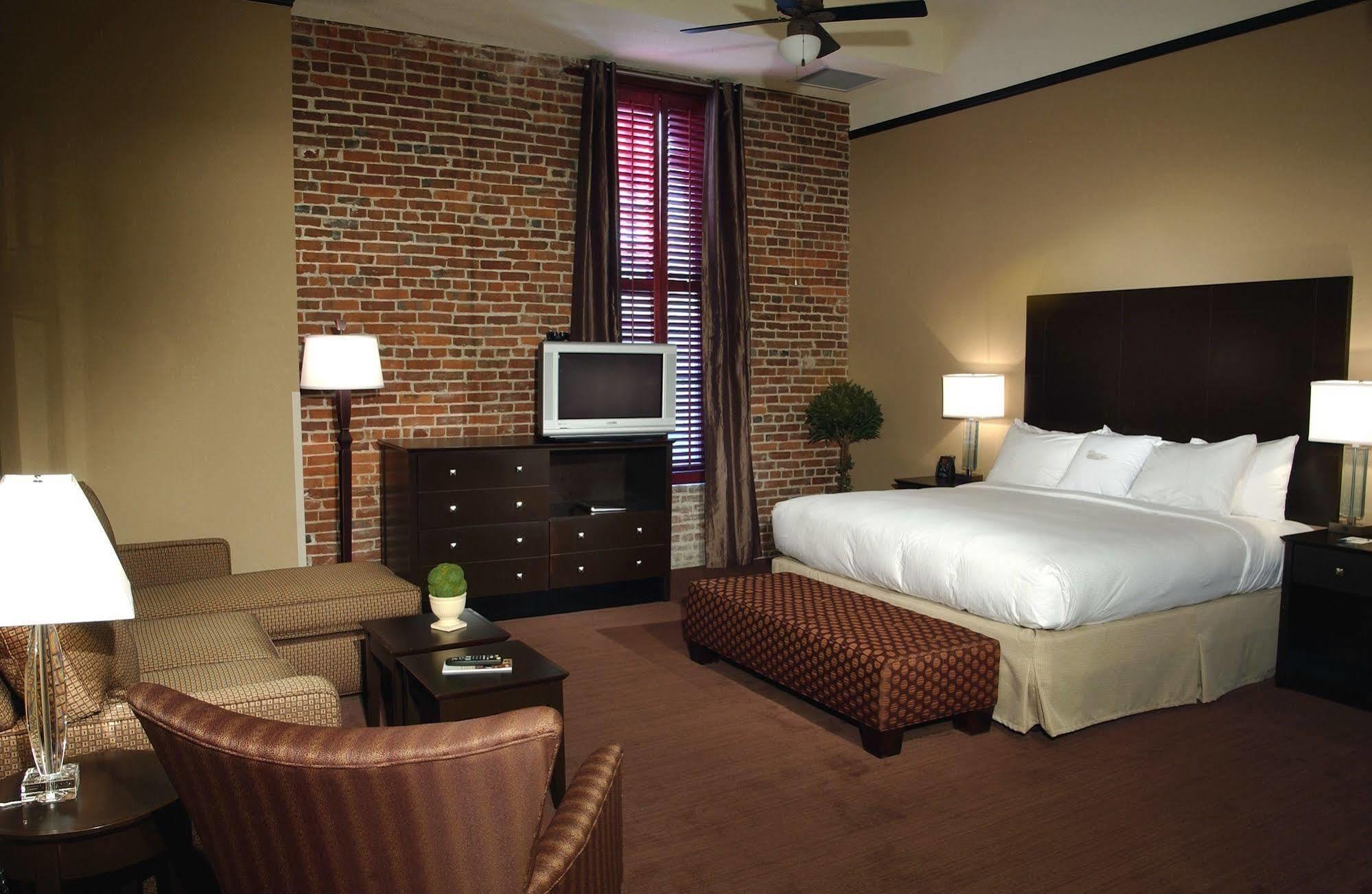 Homewood Suites By Hilton Indianapolis Downtown Екстер'єр фото